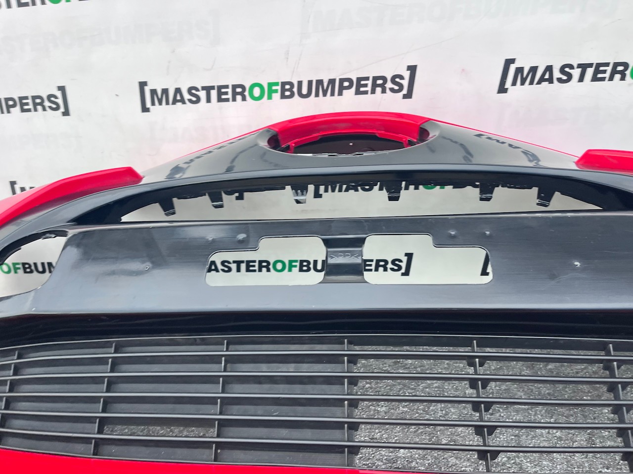 Toyota Aygo Style Trend Hatchback 2014-2017 Front Bumper Genuine [t554]