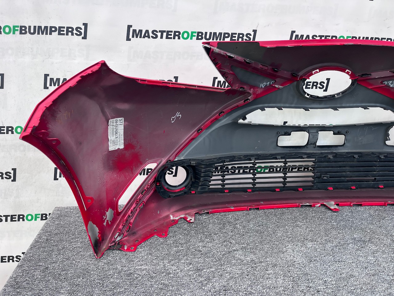 Toyota Aygo Style Trend Hatchback 2014-2017 Front Bumper Genuine [t554]