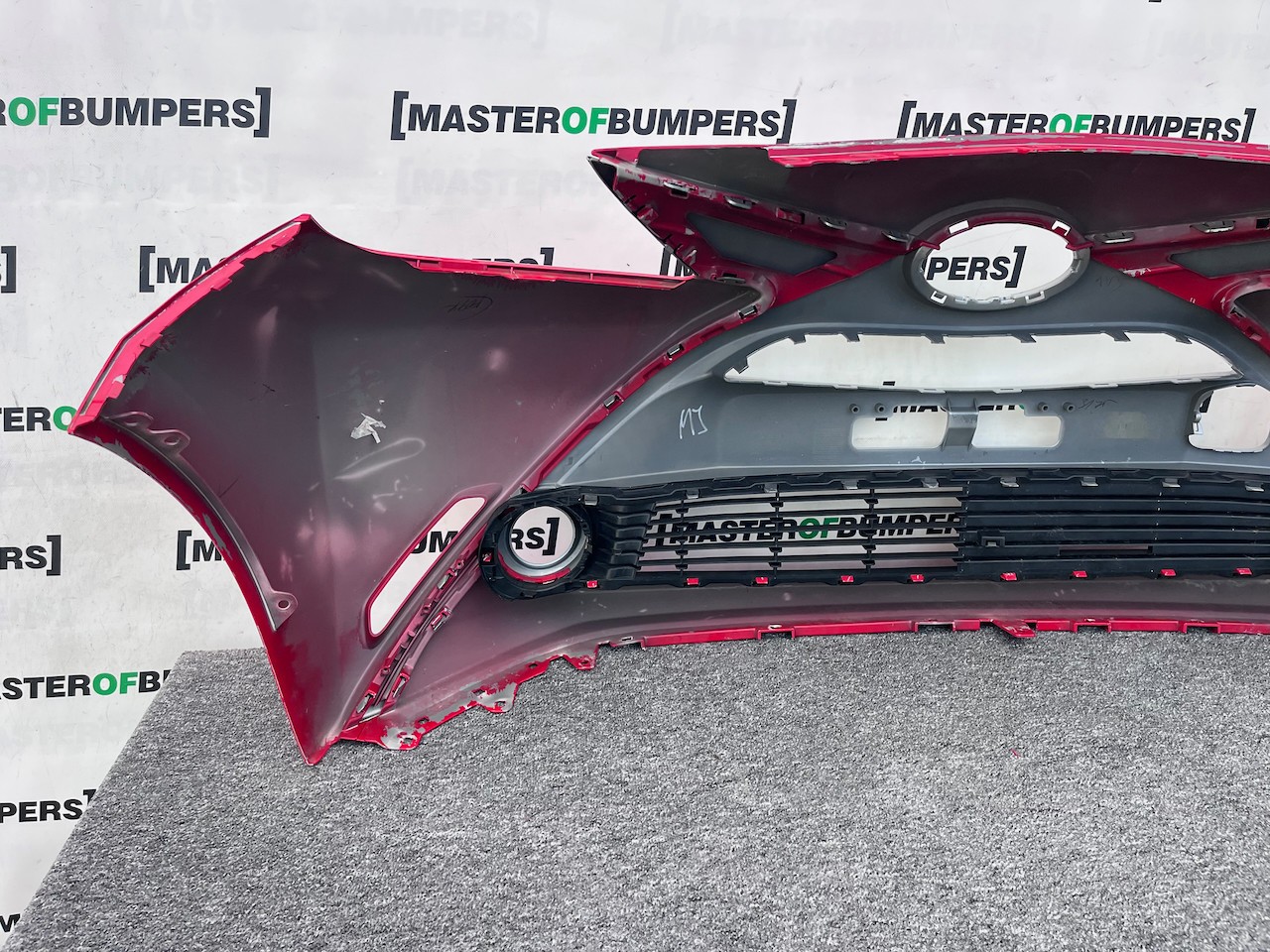 Toyota Aygo Style Trend Hatchback 2014-2017 Front Bumper Genuine [t555]