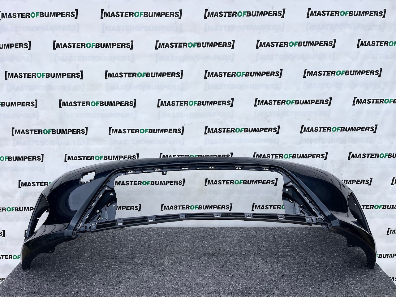 Toyota Auris Mk2 Hybrid Hatchback 2012-2015 Front Bumper 6 Pdc Genuine [t580]