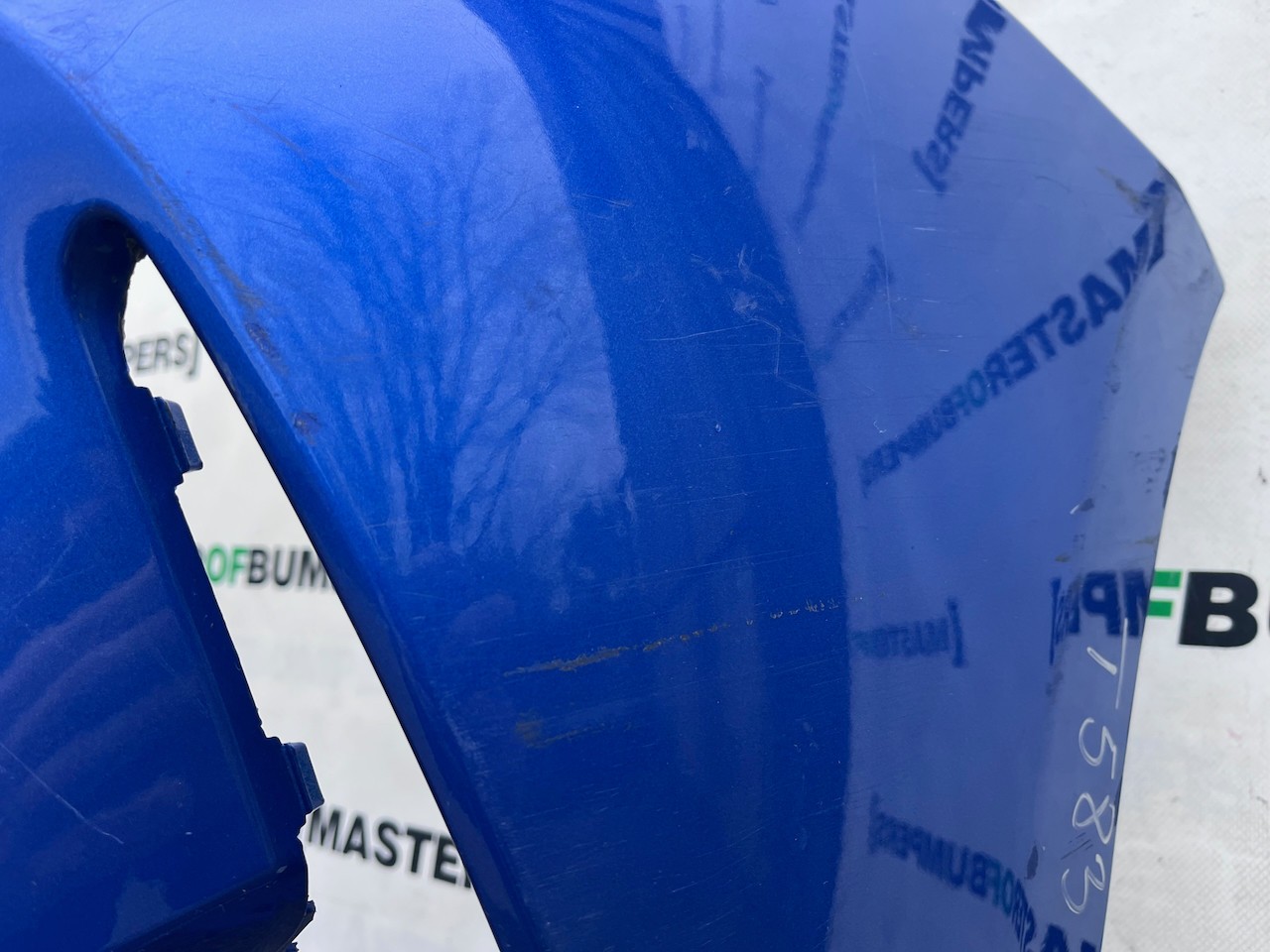 Toyota Yaris Mk3 Lift Hatchback 2017-2020 Front Bumper 4 Pdc Genuine [t583]