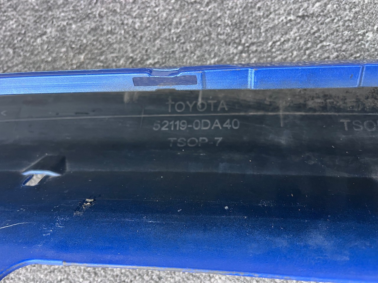 Toyota Yaris Mk3 Lift Hatchback 2017-2020 Front Bumper 4 Pdc Genuine [t583]