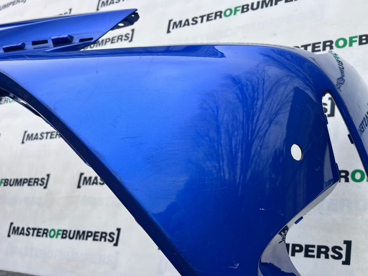 Toyota Yaris Mk3 Lift Hatchback 2017-2020 Front Bumper 4 Pdc Genuine [t583]