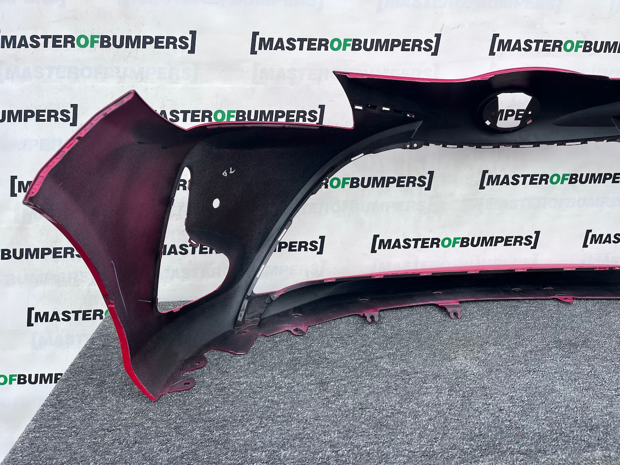 Toyota Yaris Mk3 Lift Hatchback 2017-2020 Front Bumper 4 Pdc Genuine [t584]