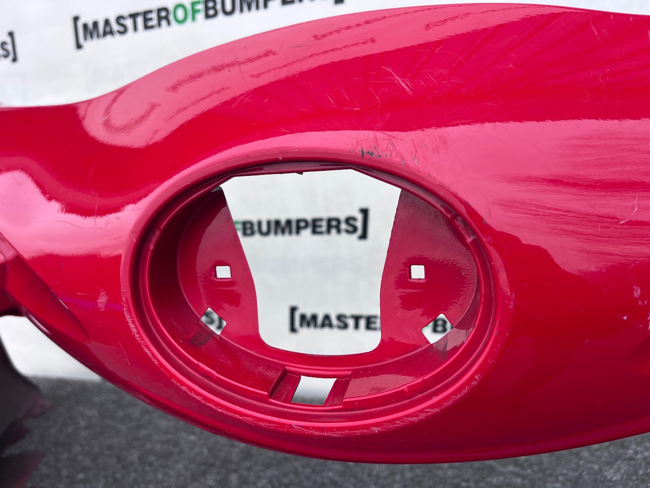 Toyota Yaris Mk3 Lift Hatchback 2017-2020 Front Bumper 4 Pdc Genuine [t584]