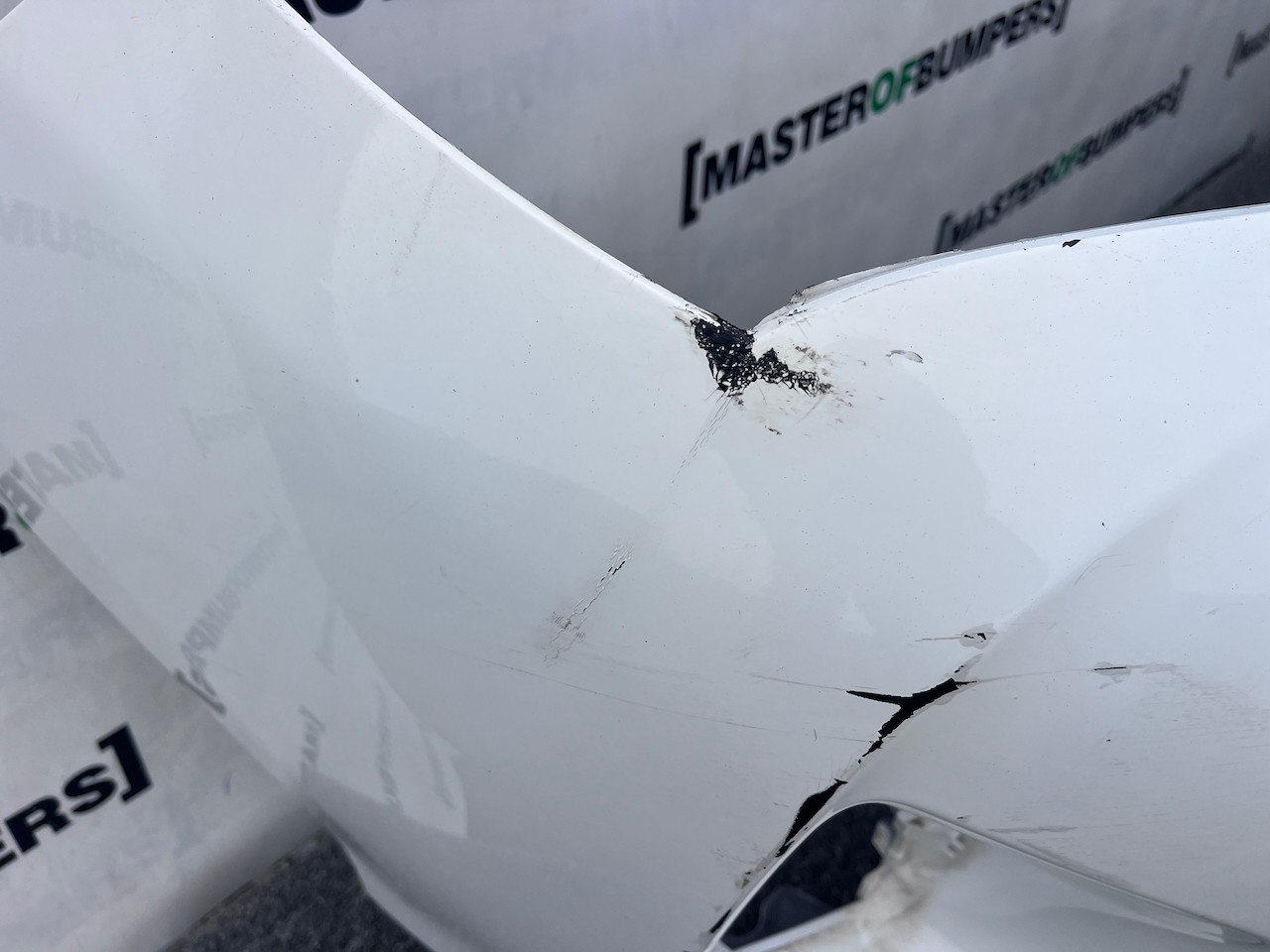 Toyota Yaris Mk3 Hatchback 2014-2017 Front Bumper Genuine [t603]