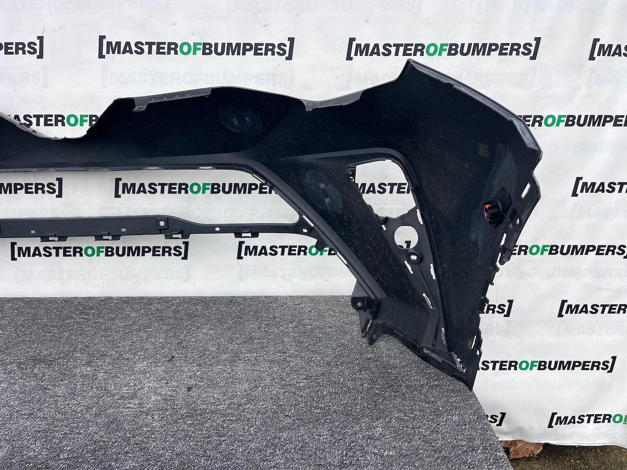 Toyota C-hr Chr Mk1 Lift 2021-2023 Front Bumper 6 Pdc Genuine [t599]