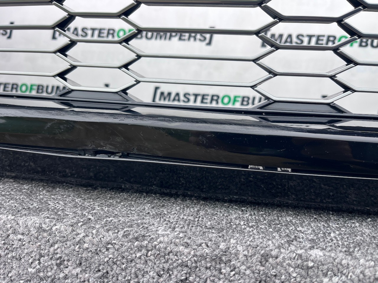 Toyota C-hr Chr Gr Sport Mk1 Lift 2021-2023 Front Bumper 4 Pdc Genuine [t593]