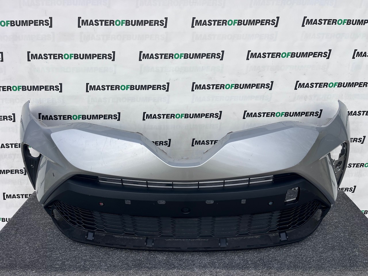 Toyota C-hr Chr Mk1 Lift 2021-2023 Front Bumper 4 Pdc Genuine [t612]