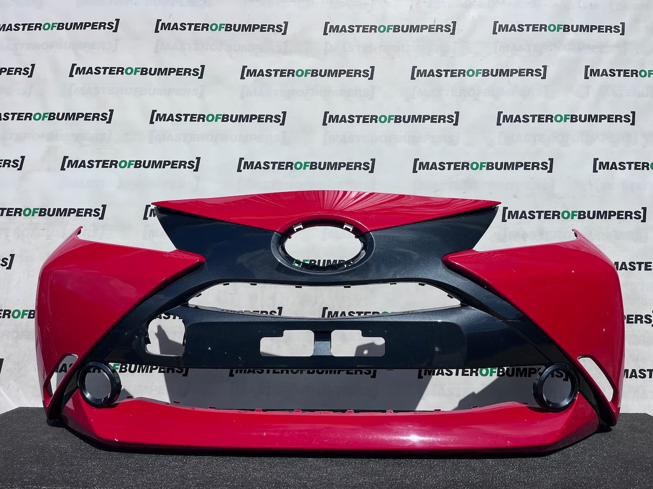 Toyota Aygo Style Trend Hatchback 2014-2017 Front Bumper Genuine [t633]