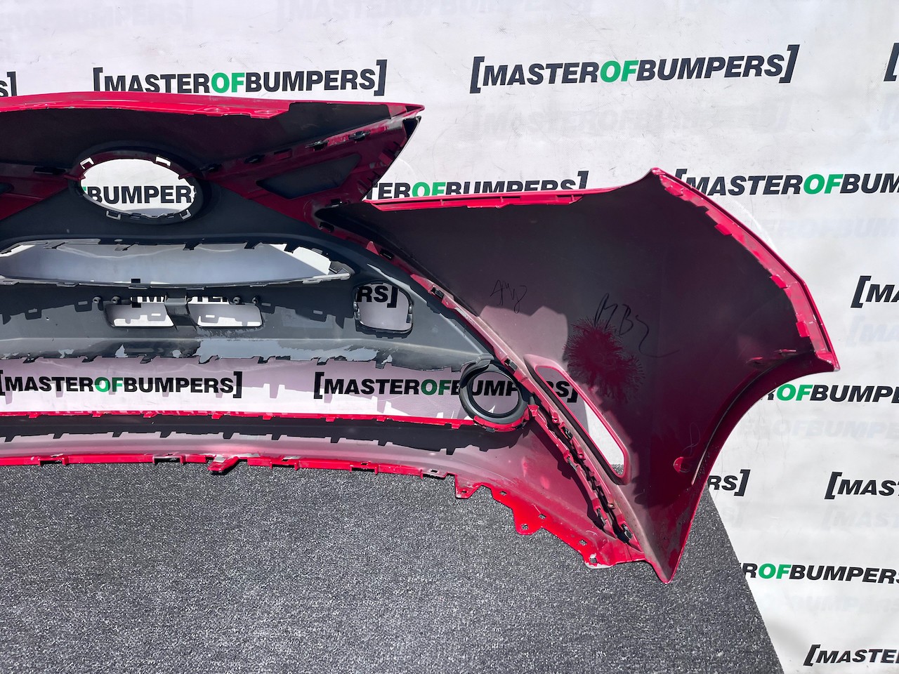 Toyota Aygo Style Trend Hatchback 2014-2017 Front Bumper Genuine [t633]