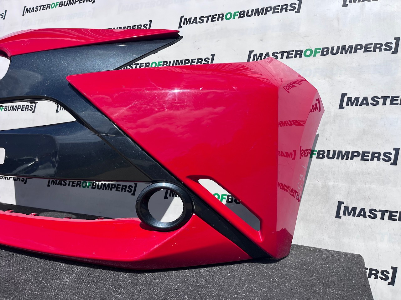 Toyota Aygo Style Trend Hatchback 2014-2017 Front Bumper Genuine [t633]