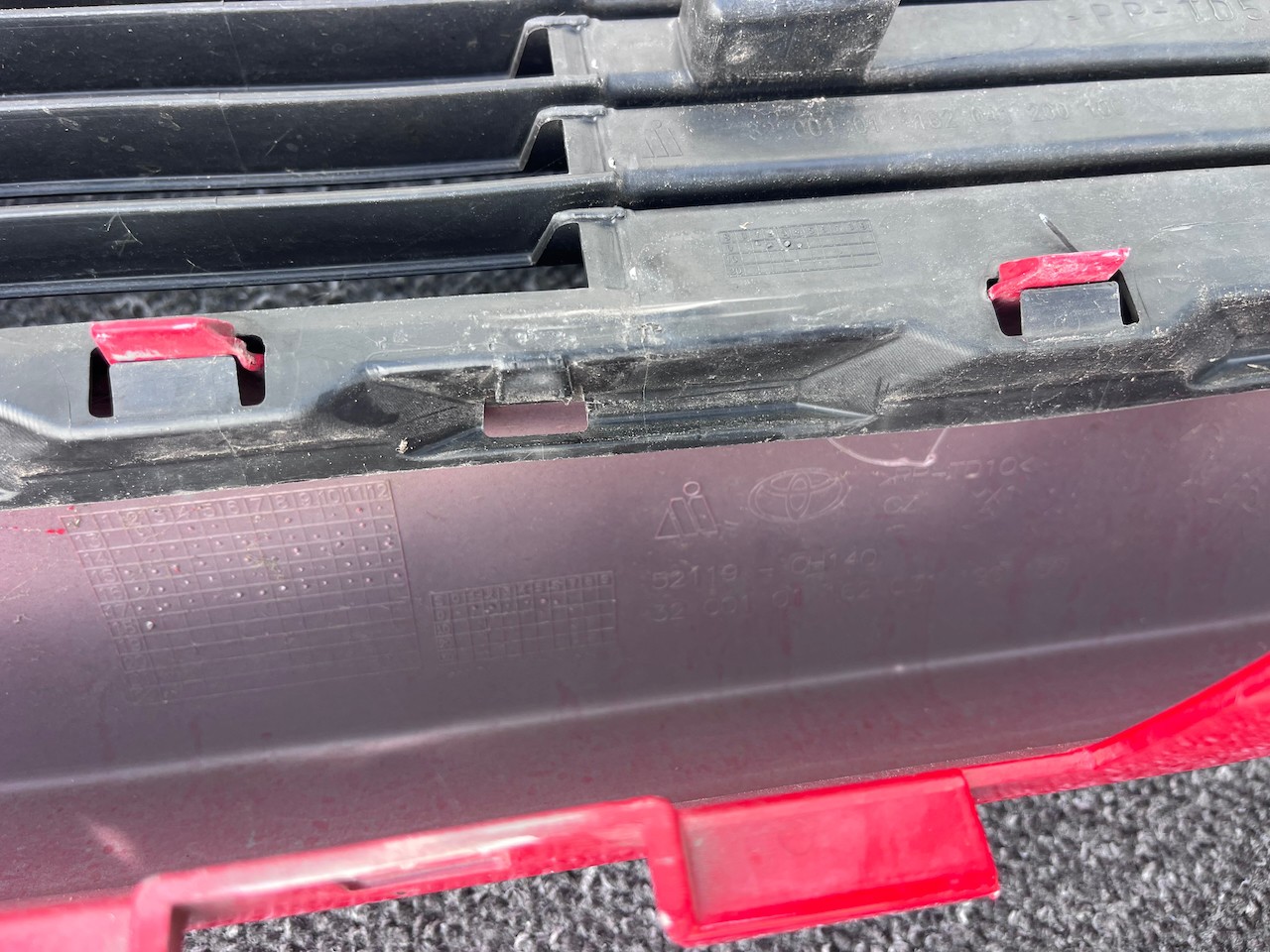 Toyota Aygo Style Trend Hatchback 2014-2017 Front Bumper Genuine [t632]