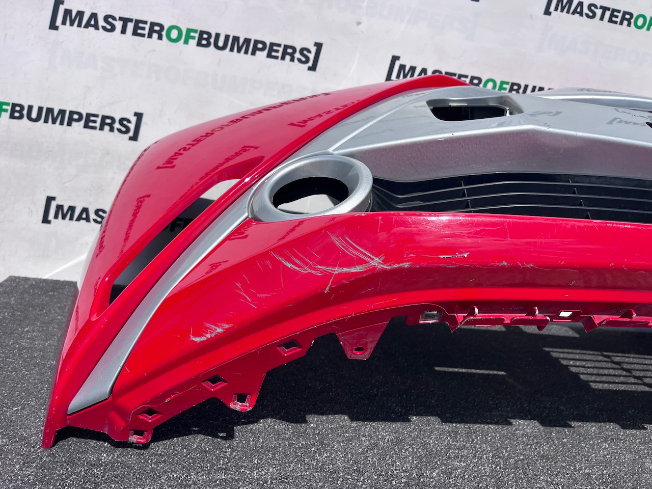 Toyota Aygo Style Trend Hatchback 2014-2017 Front Bumper Genuine [t632]