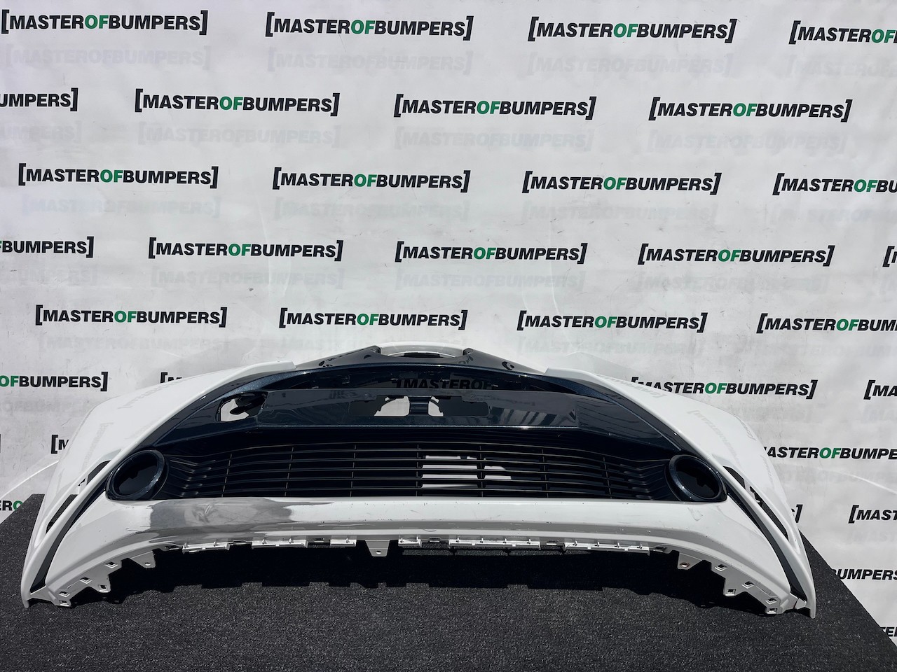 Toyota Aygo Style Trend Hatchback 2014-2017 Front Bumper Genuine [t630]
