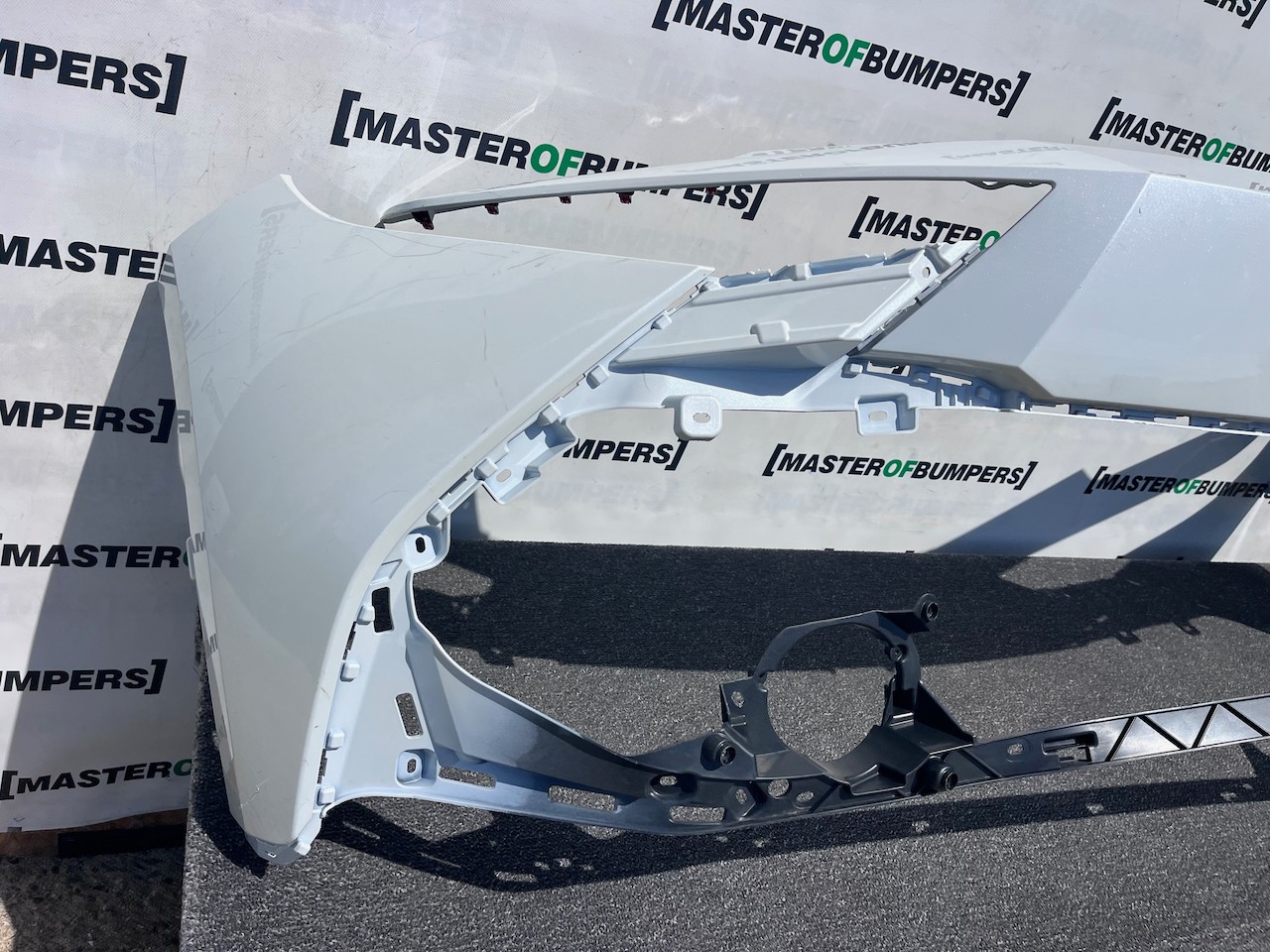 Toyota C-hr Chr Design Mk2 2024-2027 Front Bumper 4 Pdc Genuine [t614]