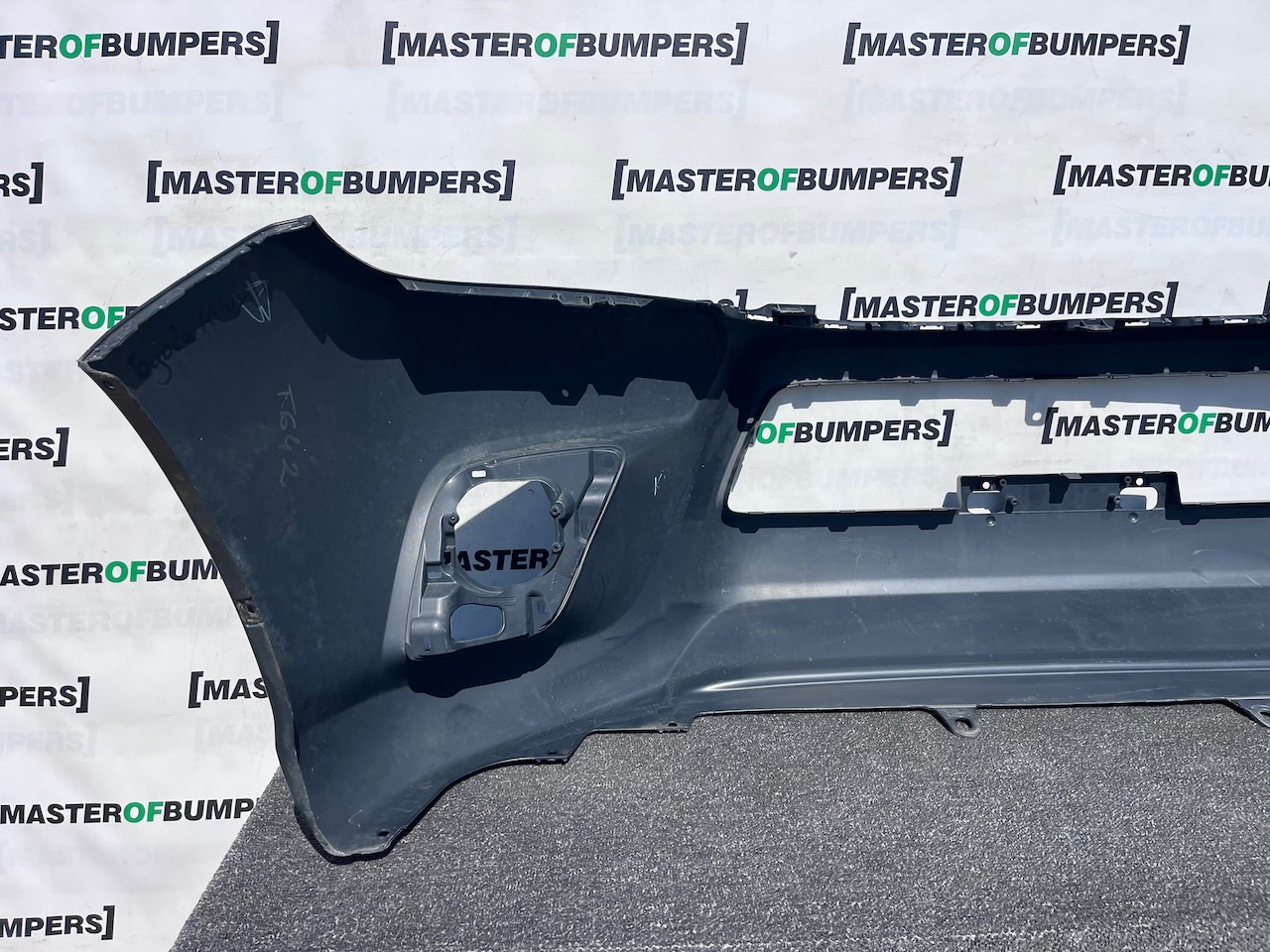 Toyota Hilux Double Cab Pickup Mk8 2016-2020 Front Bumper Texture Genuine [t642]