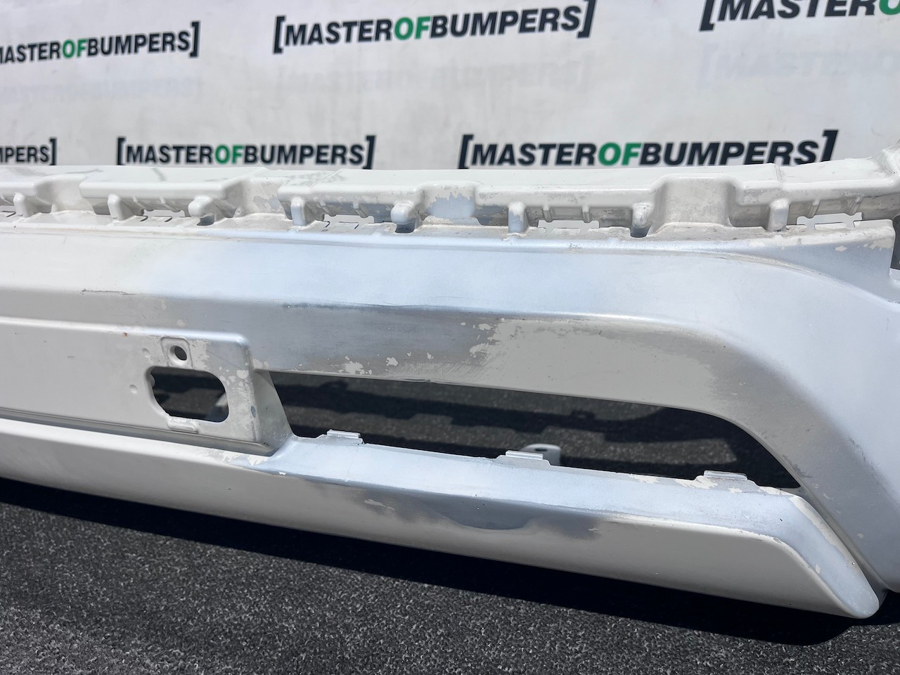 Toyota Hilux Icon Active Mk8 Lift 2021-2024 Front Bumper Jets Genuine [t647]