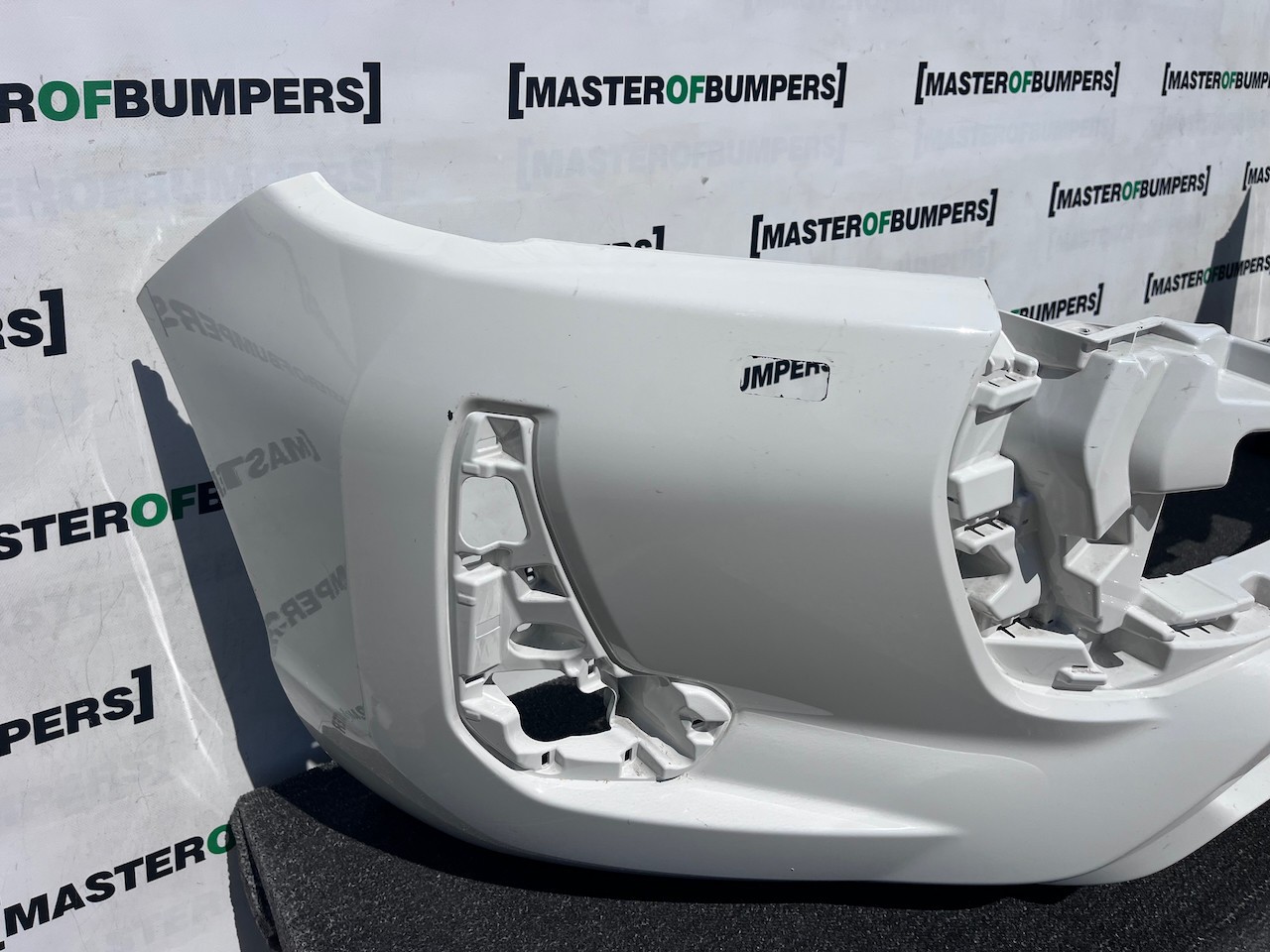 Toyota Hilux Icon Active Mk8 Lift 2021-2024 Front Bumper Jets Genuine [t647]