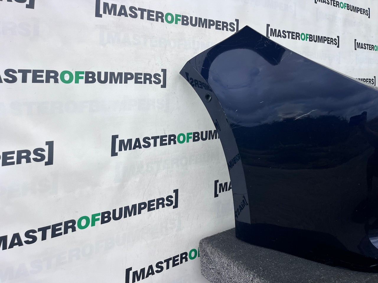 Toyota Corolla Icon Hybrid Estate 2019-2023 Front Bumper 4 Pdc Genuine [t662]