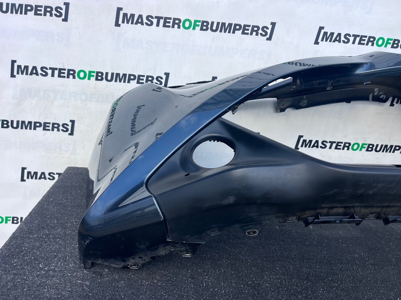 Toyota Aygo Style Trend Hatchback Lift 2018-2020 Front Bumper Genuine [t658]