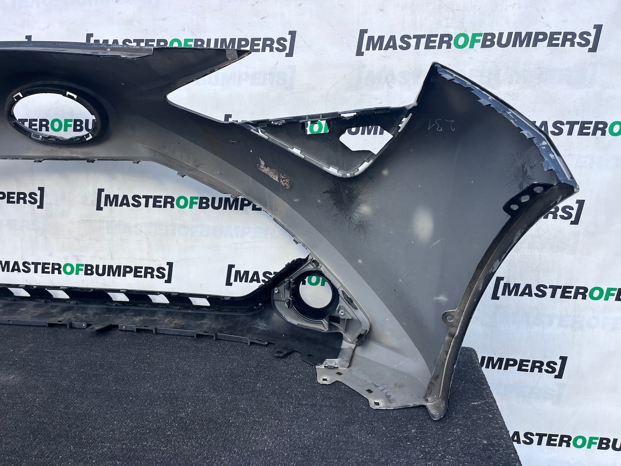 Toyota Aygo Style Trend Hatchback Lift 2018-2020 Front Bumper Genuine [t658]