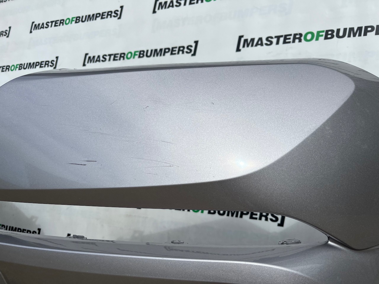 Toyota C-hr Chr Excel Dynamic 2016-2020 Front Bumper 6 Pdc Genuine [t681]
