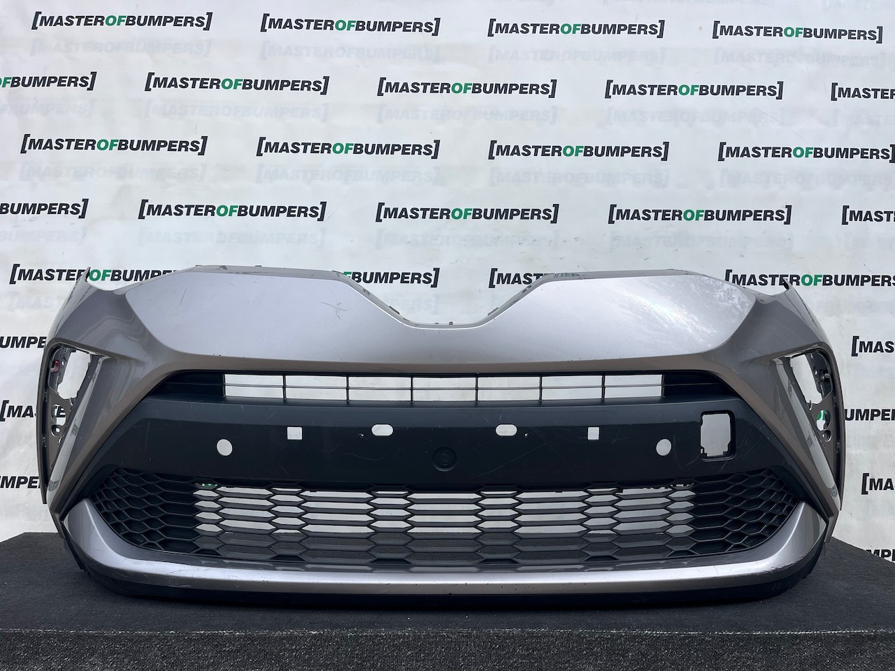 Toyota C-hr Chr Mk1 Facelift 2021-2023 Front Bumper 6 Pdc Genuine [t686]