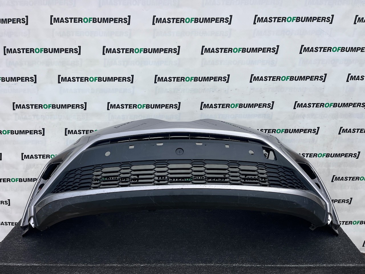 Toyota C-hr Chr Mk1 Facelift 2021-2023 Front Bumper 6 Pdc Genuine [t686]