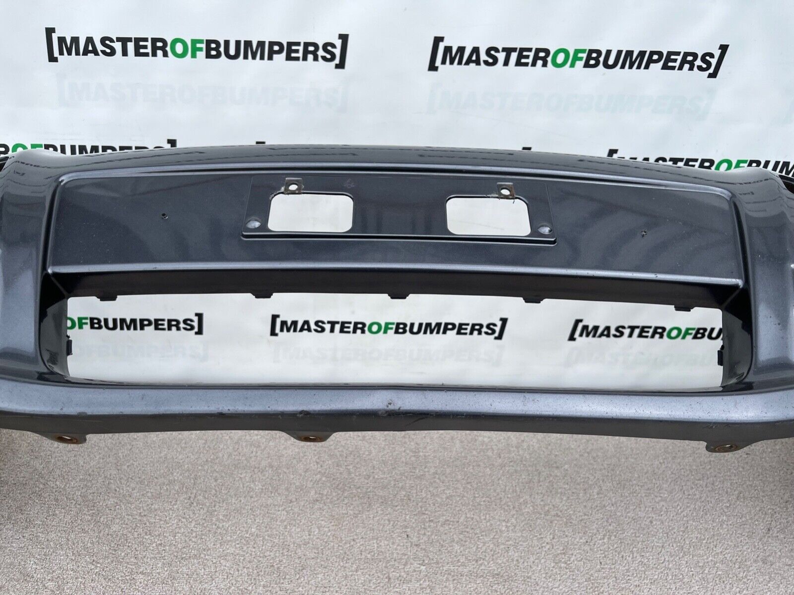 Toyota Avensis 2009-2011 Front Bumper Genuine [t309]