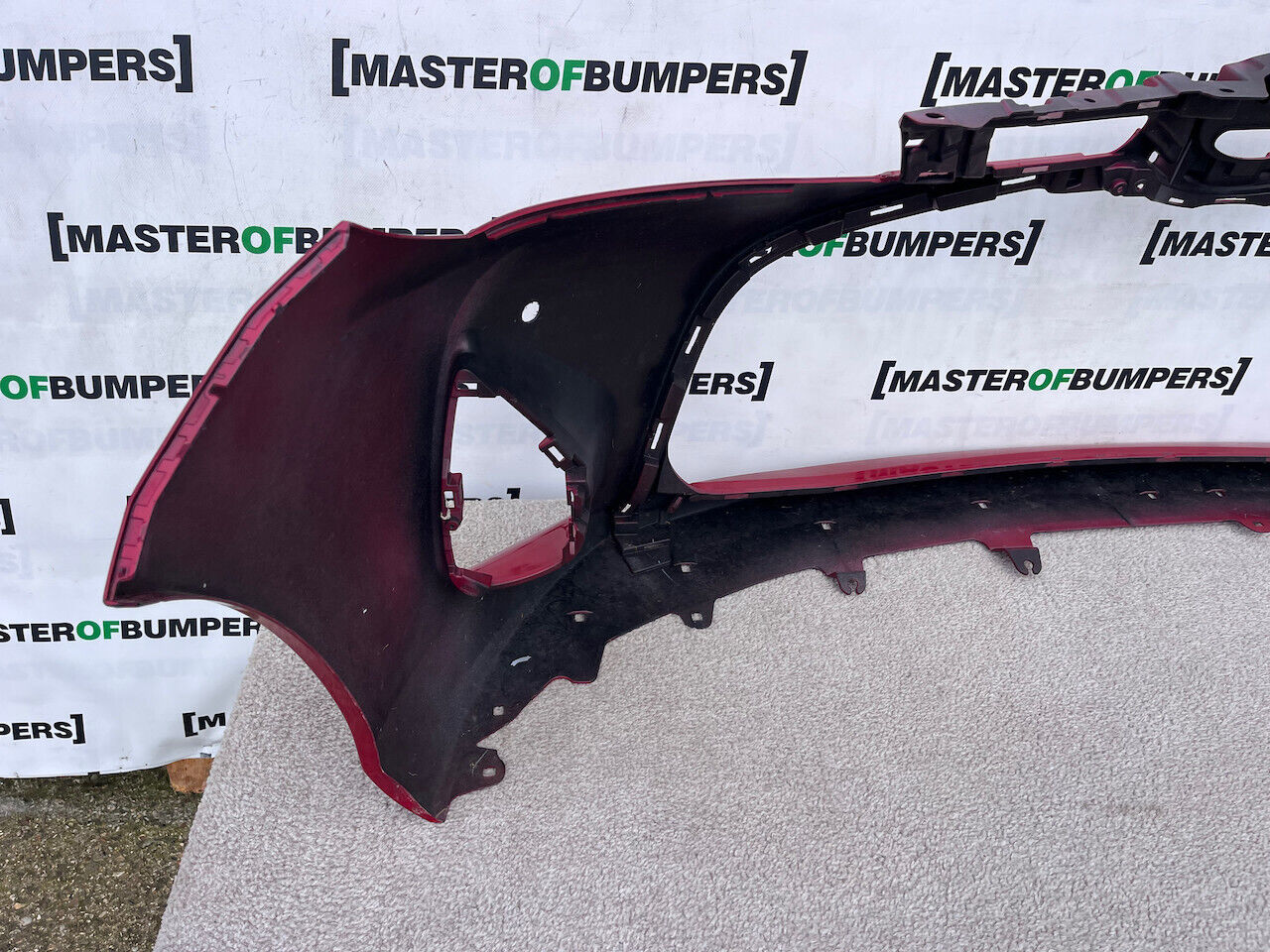 Toyota Yaris Hybrid Mk3 Hatchback 2014-2017 Front Bumper 4 Pdc Genuine [t472]