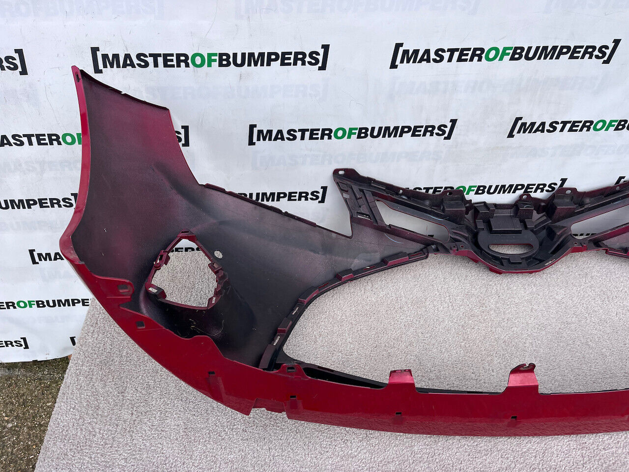 Toyota Yaris Hybrid Mk3 Hatchback 2014-2017 Front Bumper 4 Pdc Genuine [t472]