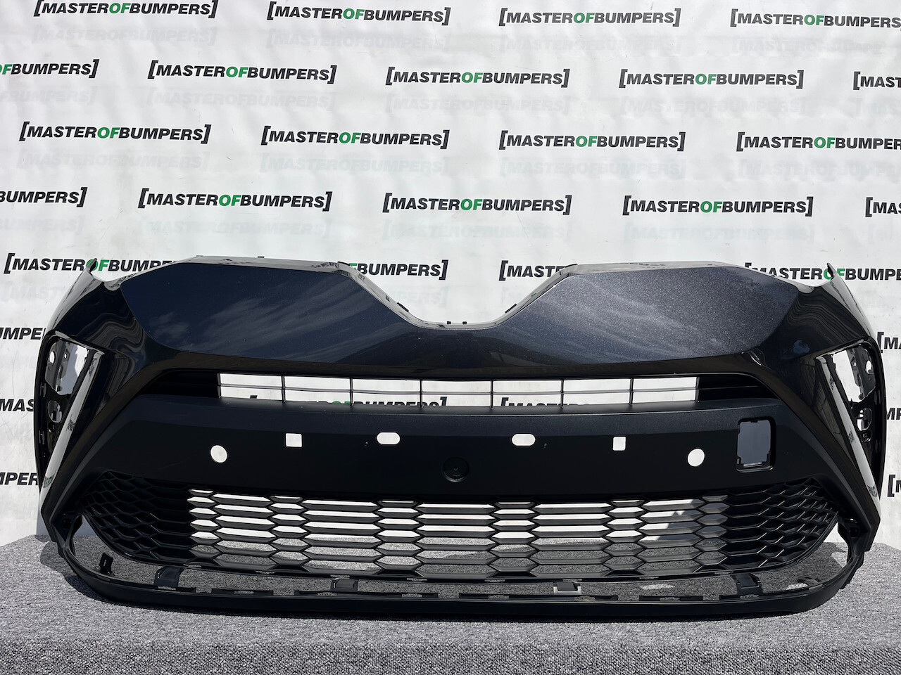 Toyota C-hr Chr Mk1 Lift 2021-2023 Front Bumper 6 Pdc Genuine [t507]