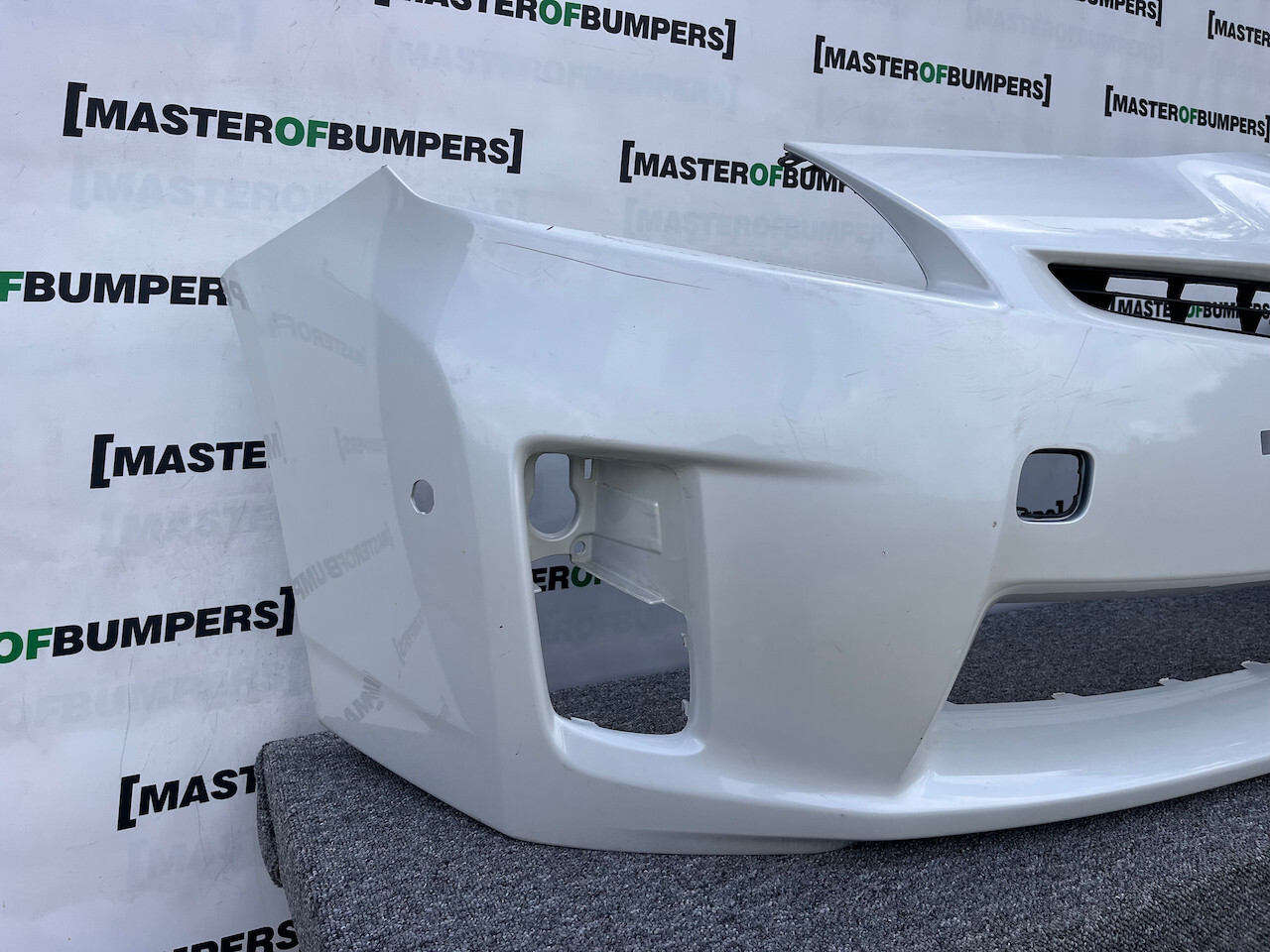 Toyota Prius Mk3 Hatchback 2009-2012 Front Bumper Side Pdc Nojets Genuine [t520]