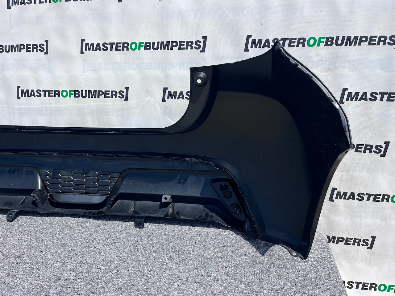 Toyota Yaris Hybrid Gr Sport Hatchback 2020-2025 Rear Bumper Genuine [t523]