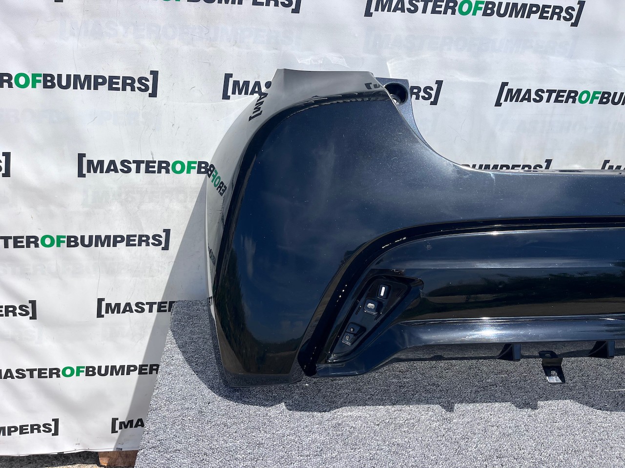 Toyota Yaris Hybrid Gr Sport Hatchback 2020-2025 Rear Bumper Genuine [t523]