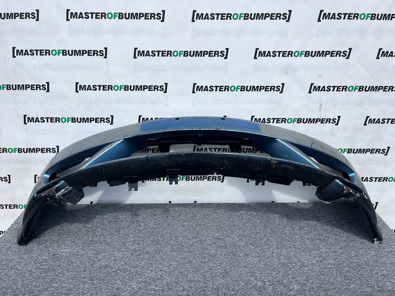 Toyota Celica Gt T-sport 2001-2006 Front Bumper No Pdc Genuine [t526]