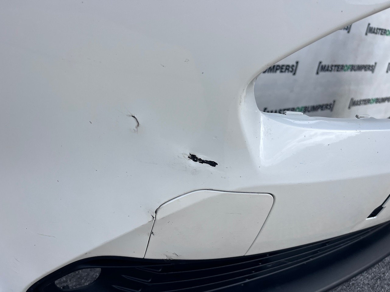 Toyota Yaris Cross Hybrid Excell 2022-2026 Front Bumper No Pdc Genuine [t541]