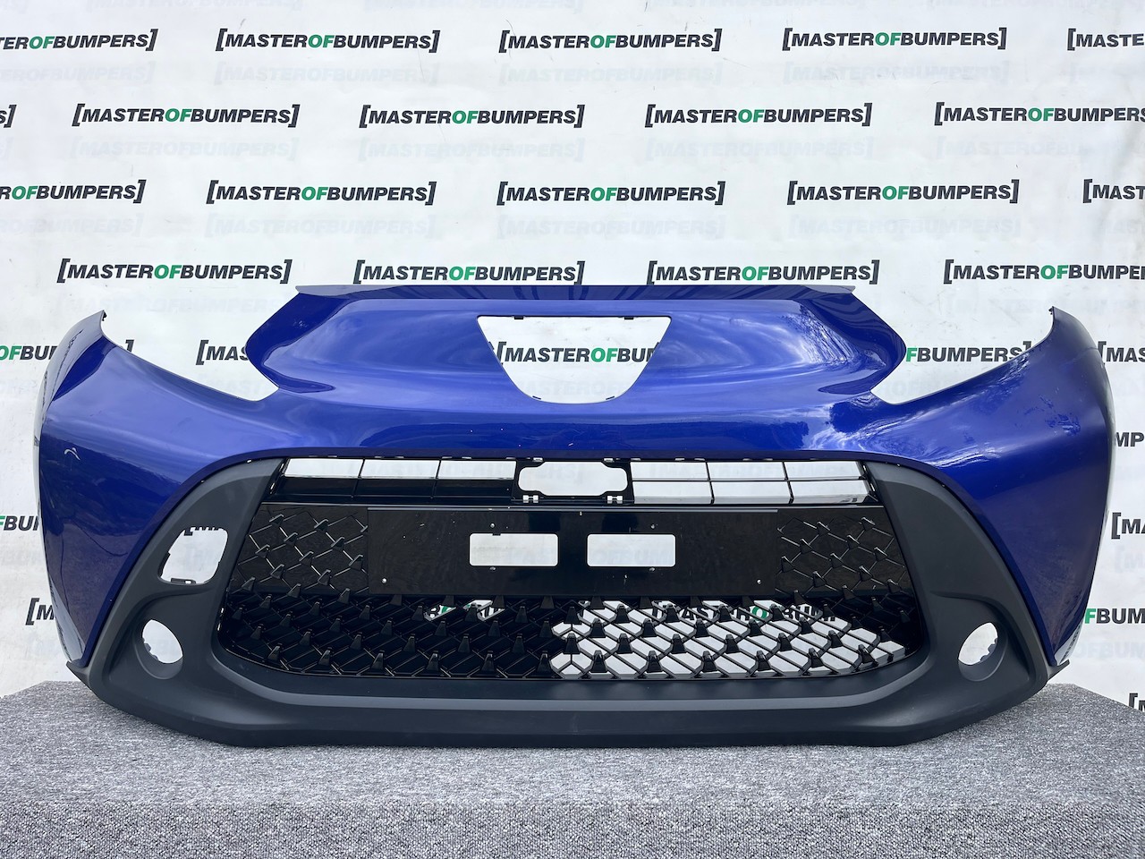 Toyota Aygo X Pure Edge Exclusive 2022-on Front Bumper Genuine [t542]