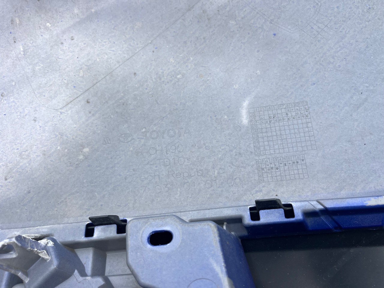 Toyota Aygo X Pure Edge Exclusive 2022-on Front Bumper Genuine [t542]