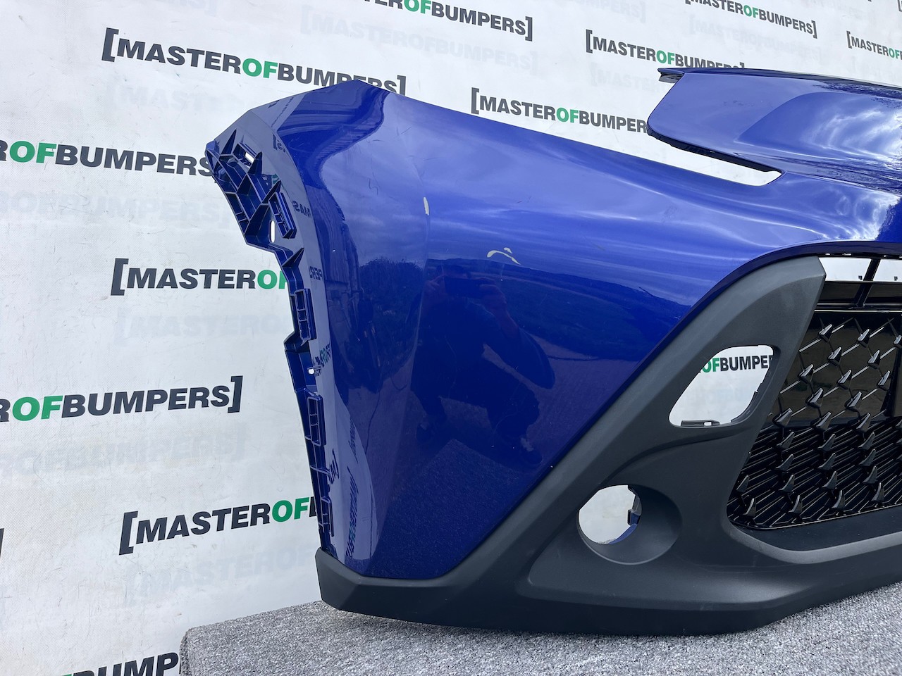 Toyota Aygo X Pure Edge Exclusive 2022-on Front Bumper Genuine [t542]