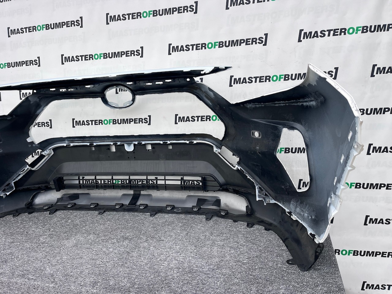 Toyota Rav4 Excel Hybrid Mk5 2019-2024 Front Bumper 4 Pdc Genuine [t549]