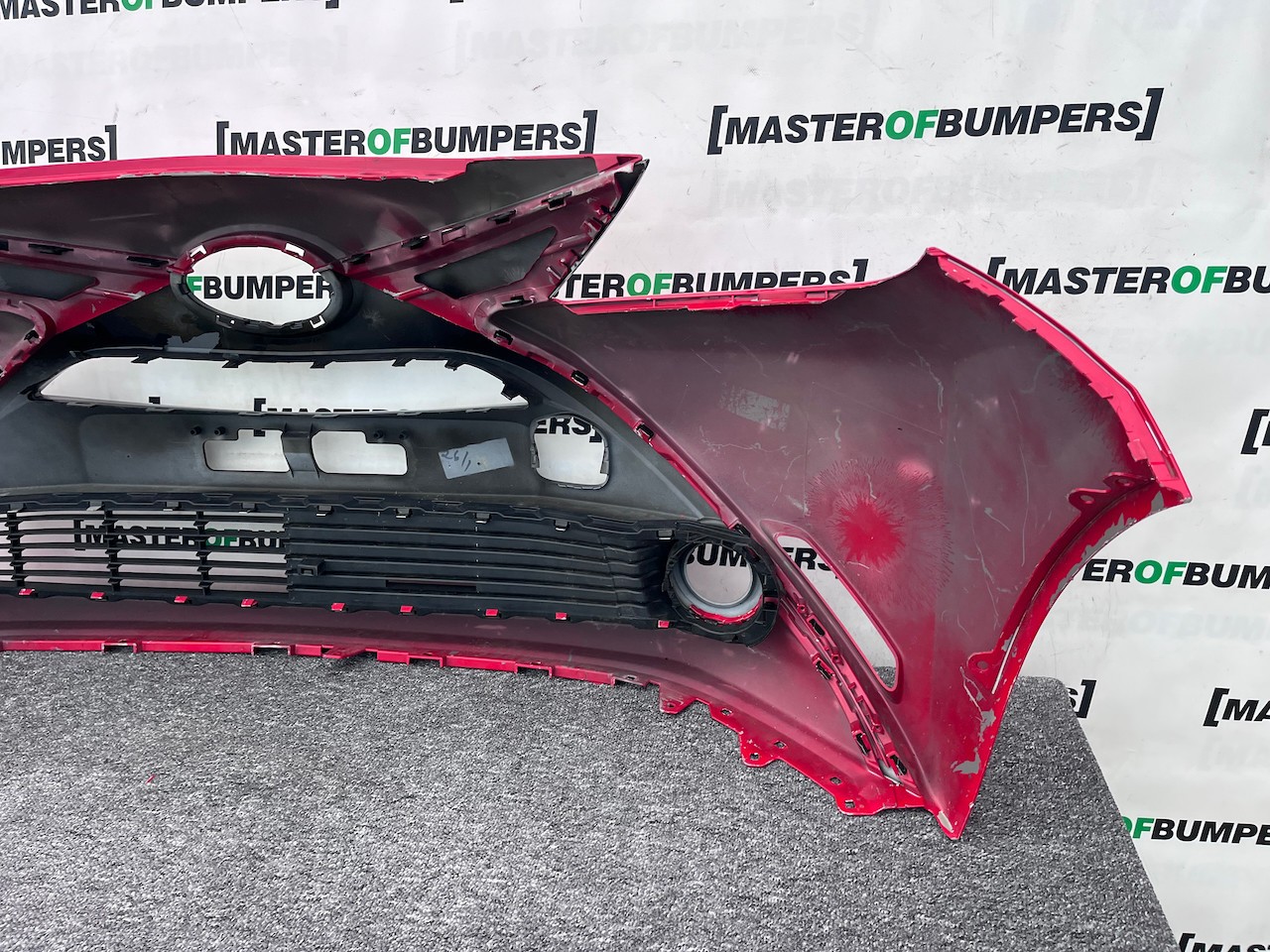 Toyota Aygo Style Trend Hatchback 2014-2017 Front Bumper Genuine [t558]