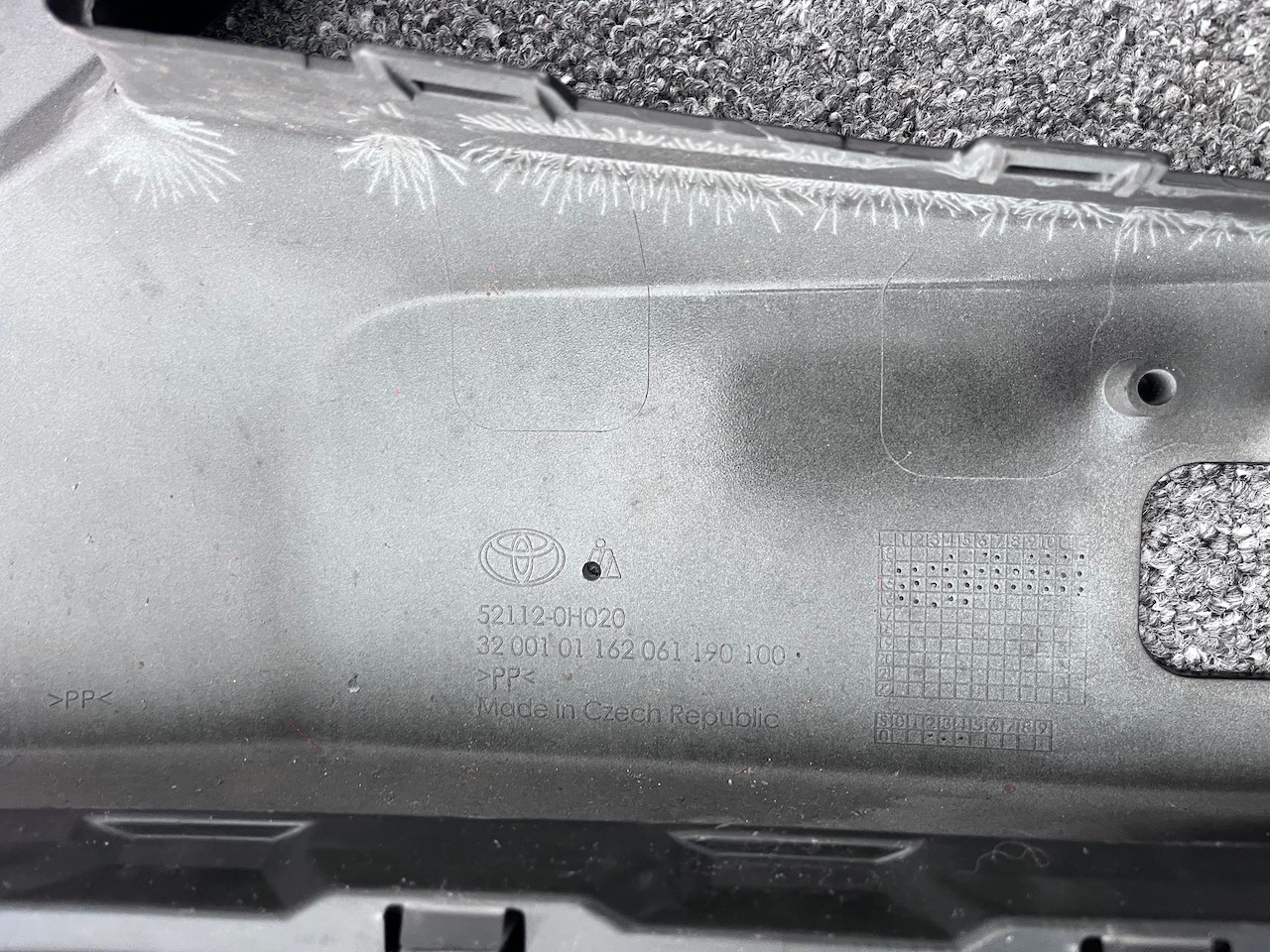 Toyota Aygo Style Trend Hatchback 2014-2017 Front Bumper Genuine [t558]