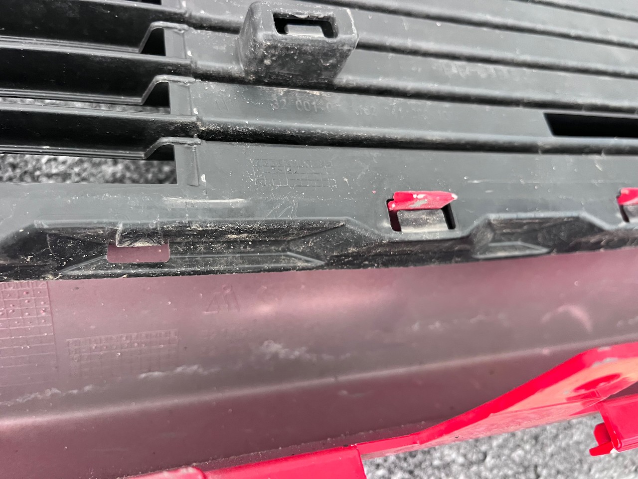 Toyota Aygo Style Trend Hatchback 2014-2017 Front Bumper Genuine [t558]