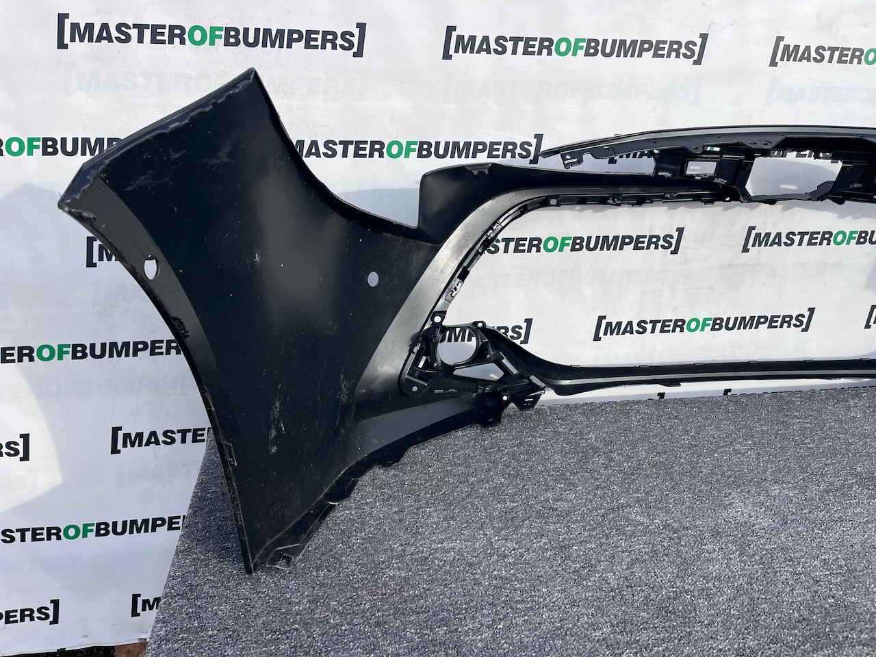 Toyota Corolla Hybrid Vvt Touring 2019-2023 Front Bumper 6 Pdc Genuine [t565]