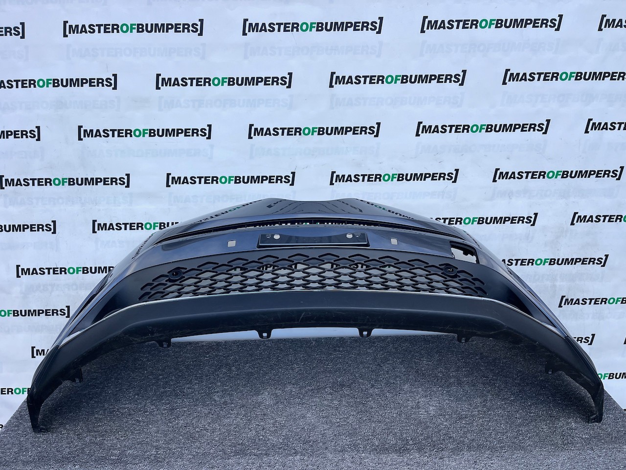 Toyota C-hr Chr Excel Dynamic 2016-2020 Front Bumper 6 Pdc Genuine [t573]