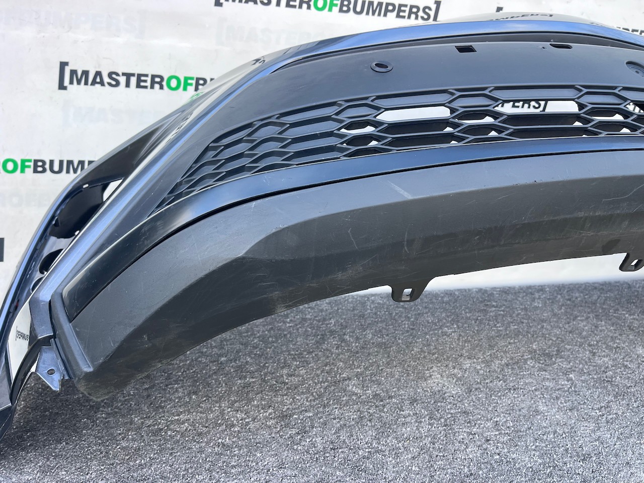 Toyota C-hr Chr Mk1 Lift 2021-2023 Front Bumper 6 Pdc Genuine [t575]