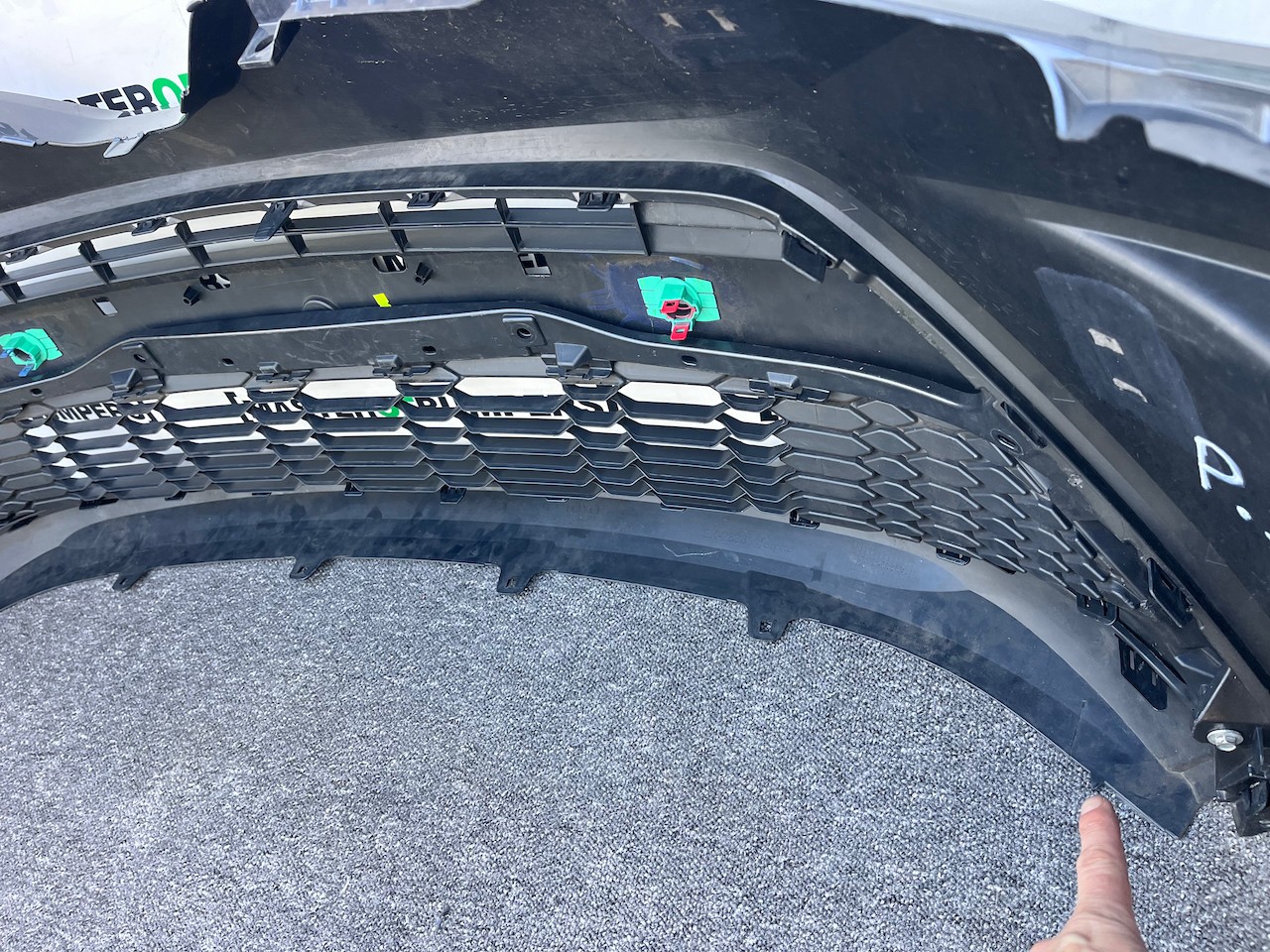 Toyota C-hr Chr Mk1 Lift 2021-2023 Front Bumper 6 Pdc Genuine [t575]