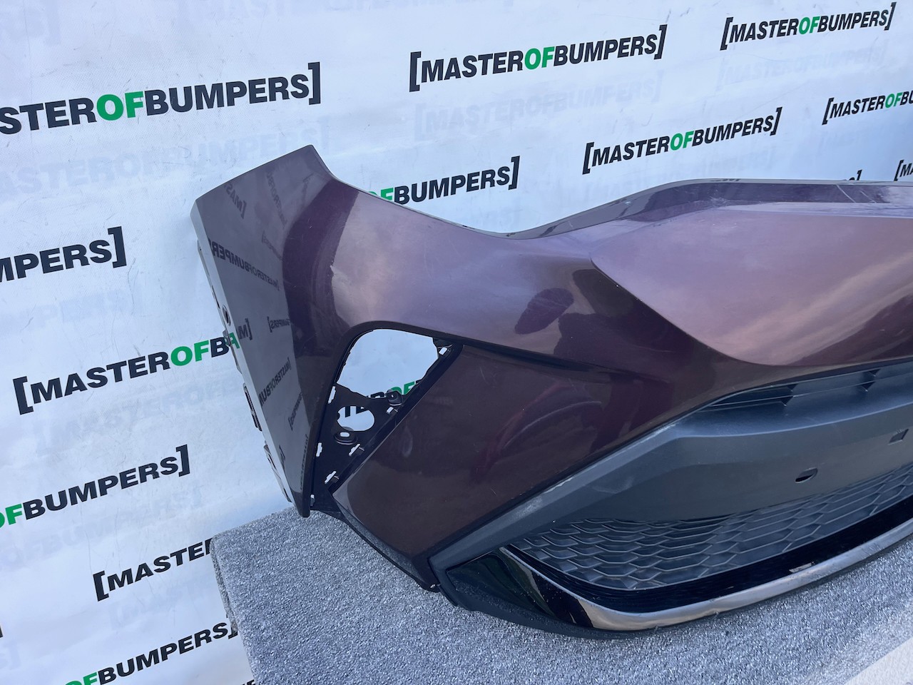 Toyota C-hr Chr Mk1 Lift 2021-2023 Front Bumper 6 Pdc Genuine [t576]